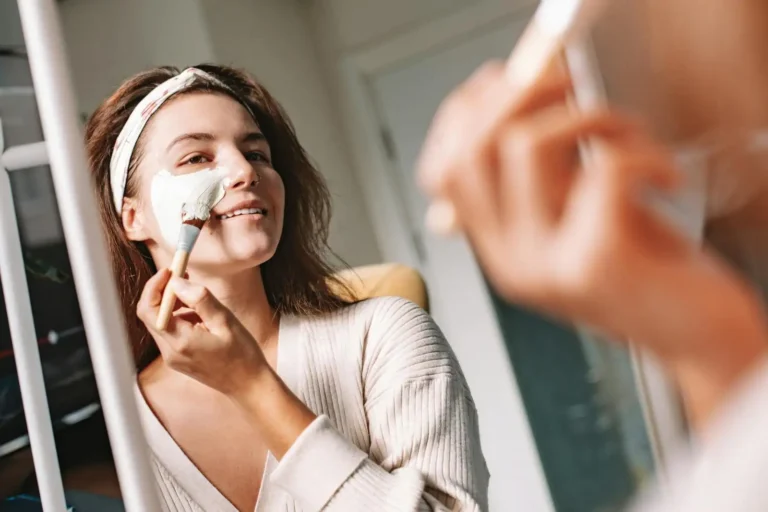 Masque visage : bien le choisir selon votre type de peau