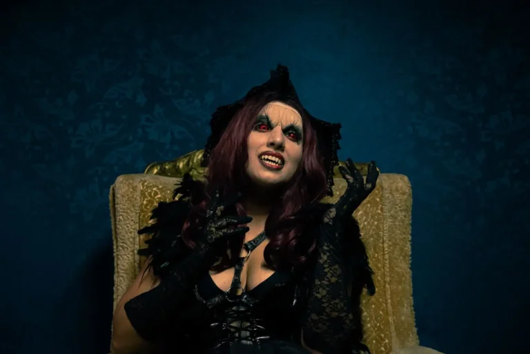 Maquillage de vampire : la méthode pour un rendu crédible