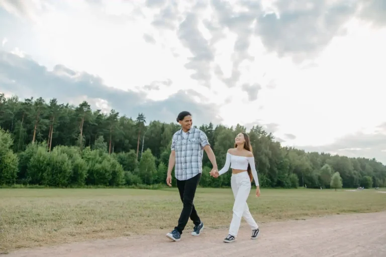 Relation de couple : les piliers d&rsquo;un lien équilibré